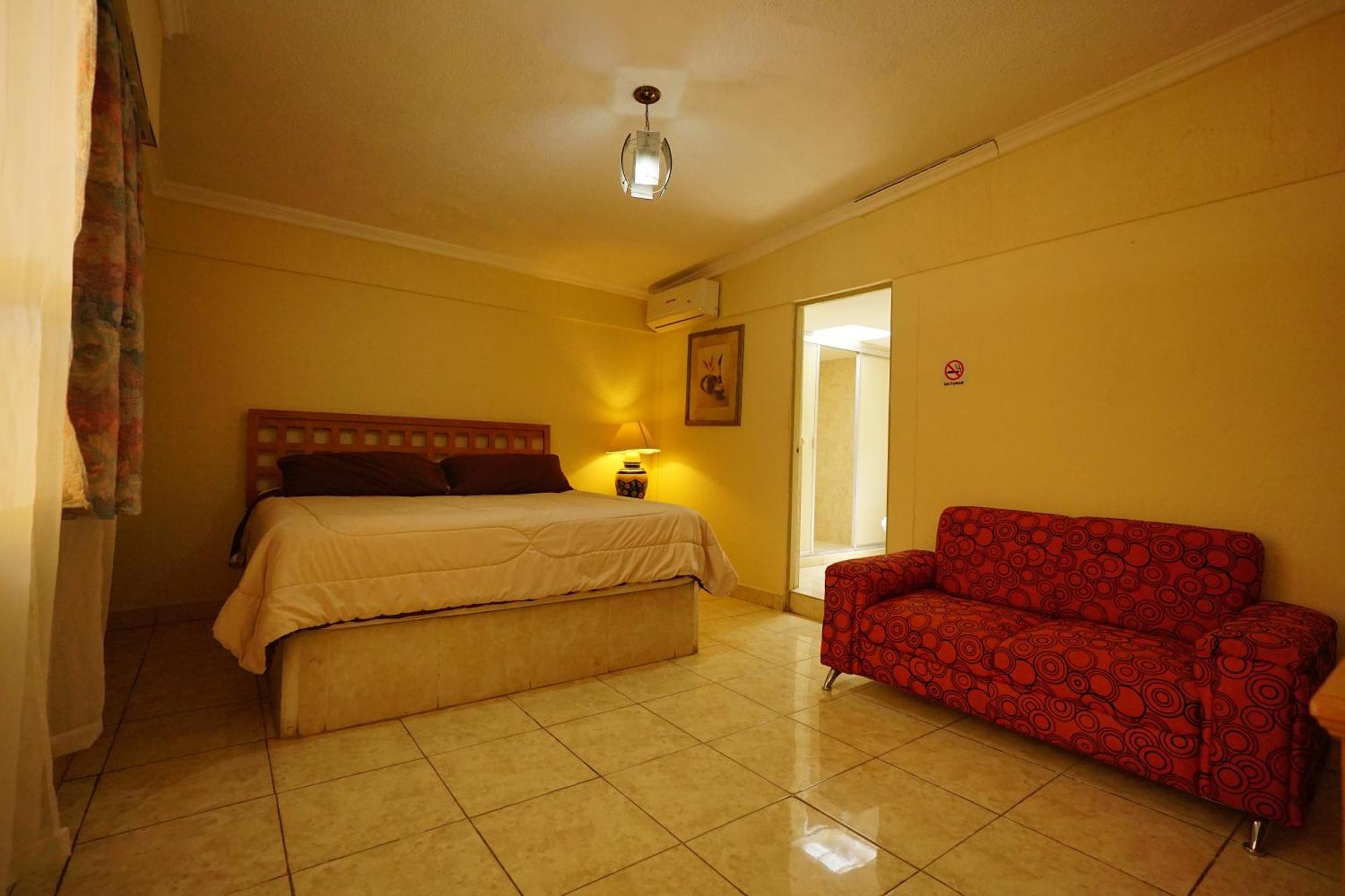 Hotel Posada Del Sol Inn Torreón Zewnętrze zdjęcie