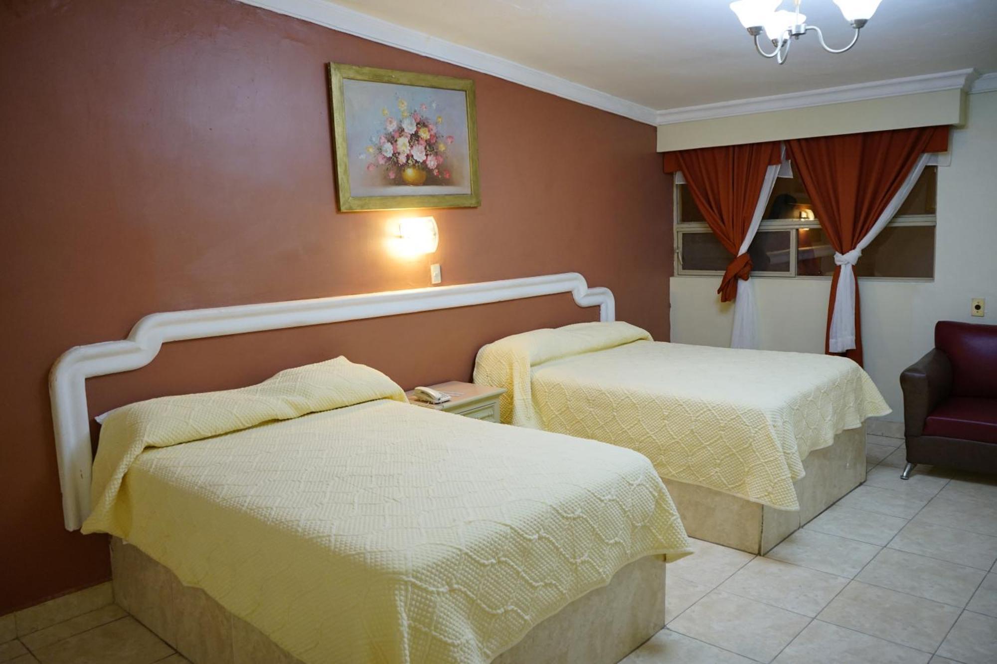 Hotel Posada Del Sol Inn Torreón Zewnętrze zdjęcie